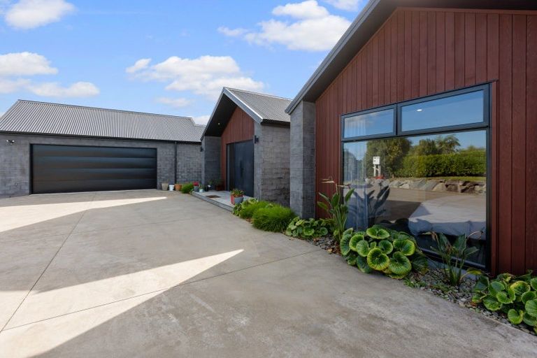 Photo of property in 110 Stockman Road, Tikorangi, Waitara, 4383