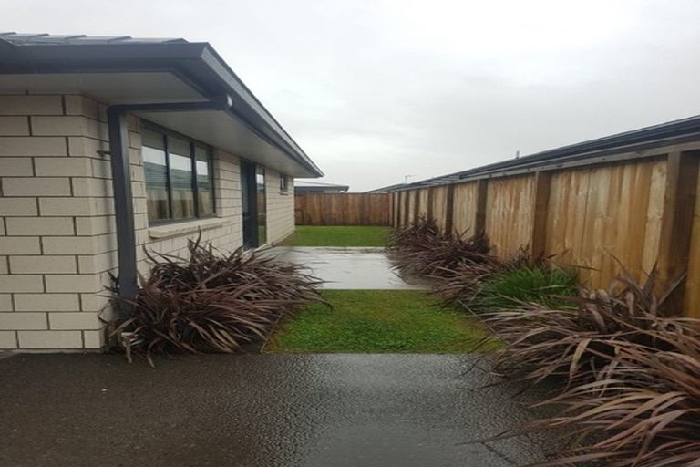 Photo of property in 83 Te Wharo Drive, Papamoa, 3118