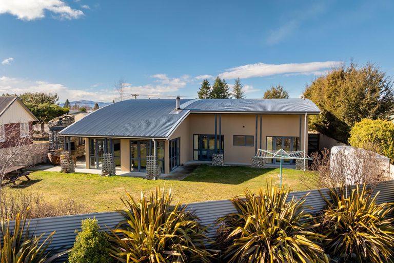 Photo of property in 59 Totara Drive, Twizel, 7901