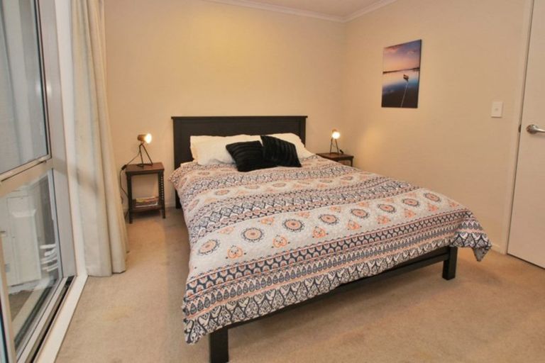 Photo of property in 10/6 Page Place, Hamilton East, Hamilton, 3216