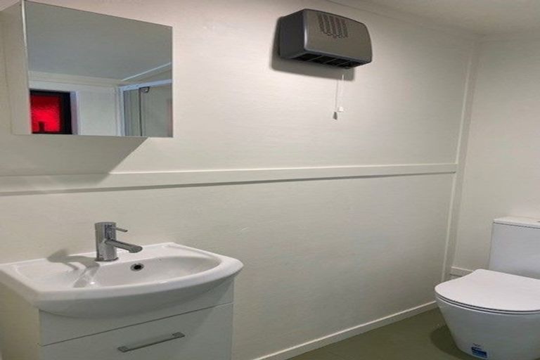 Photo of property in 46 Waima Crescent, Titirangi, Auckland, 0604