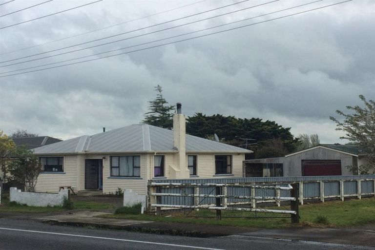 Photo of property in 293 High Street, Eltham, 4322