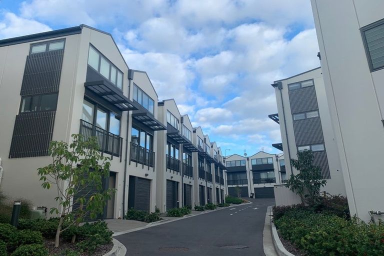 Photo of property in Verdant Lane, 27/269 Rosedale Road, Albany, Auckland, 0632