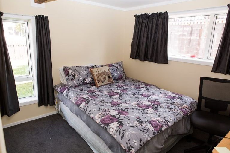 Photo of property in 40 Cedar Street, Maungaraki, Lower Hutt, 5010