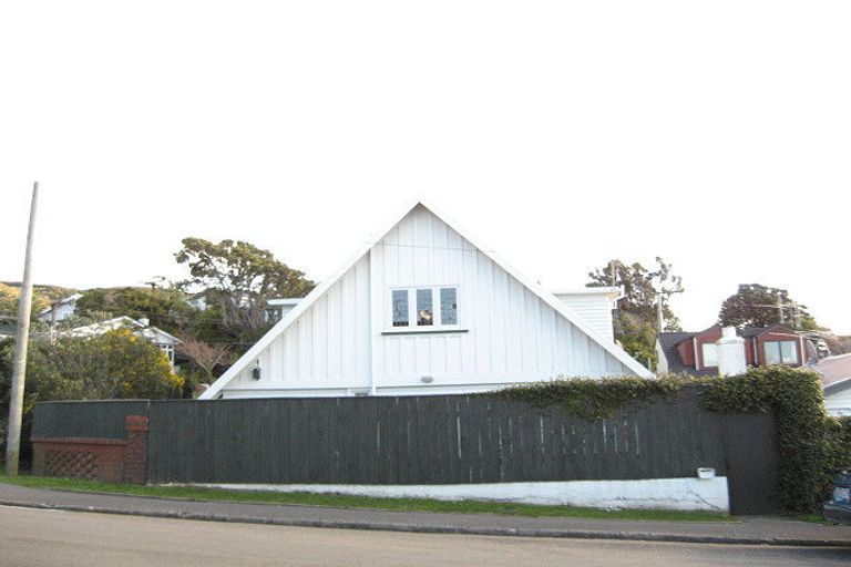 Photo of property in 74 Donald Street, Karori, Wellington, 6012