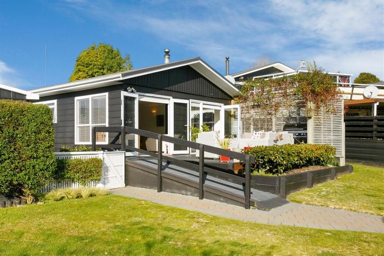 Photo of property in 65 Richmond Avenue, Richmond Heights, Taupo, 3330