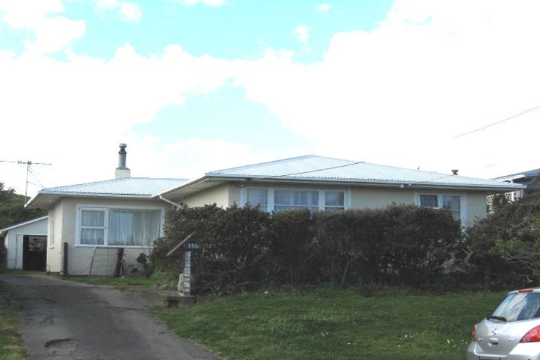 Photo of property in 136 Karaka Street, Castlecliff, Whanganui, 4501