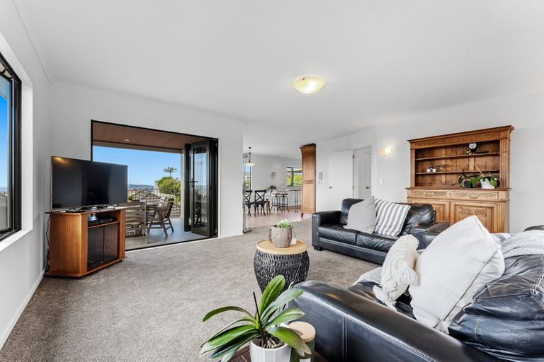 Photo of property in 9a Brightside Road, Stanmore Bay, Whangaparaoa, 0932
