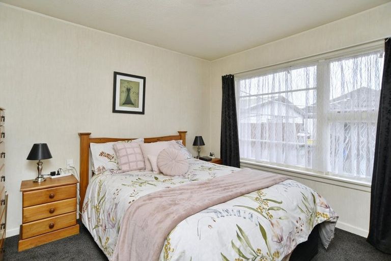 Photo of property in 70 Basingstoke Street, Aranui, Christchurch, 8061