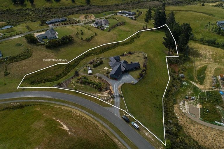 Photo of property in 6 Westmere Drive, Tasman, Upper Moutere, 7173