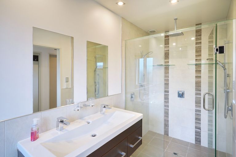 Photo of property in 43 Westpark Drive, Burnside, Christchurch, 8053