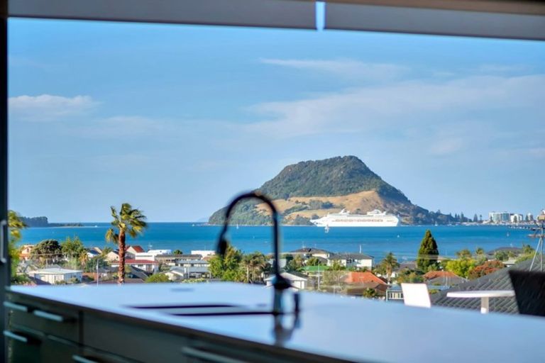 Photo of property in 94a Maxwells Road, Otumoetai, Tauranga, 3110