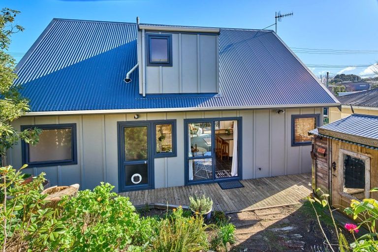 Photo of property in 13a Dale Road, Raumati South, Paraparaumu, 5032