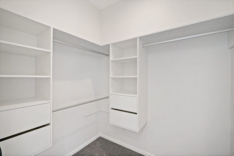 Photo of property in 1 Ritetai Street, Clarks Beach, 2122