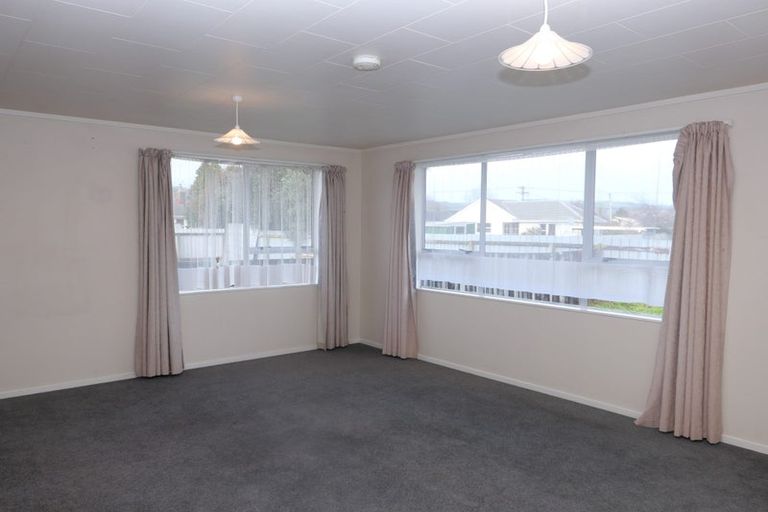 Photo of property in 1/13 Byron Street, Trentham, Upper Hutt, 5018