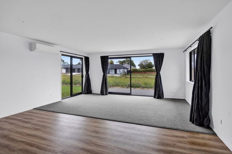 Photo of property in 130b Manawapou Road, Hawera, 4610