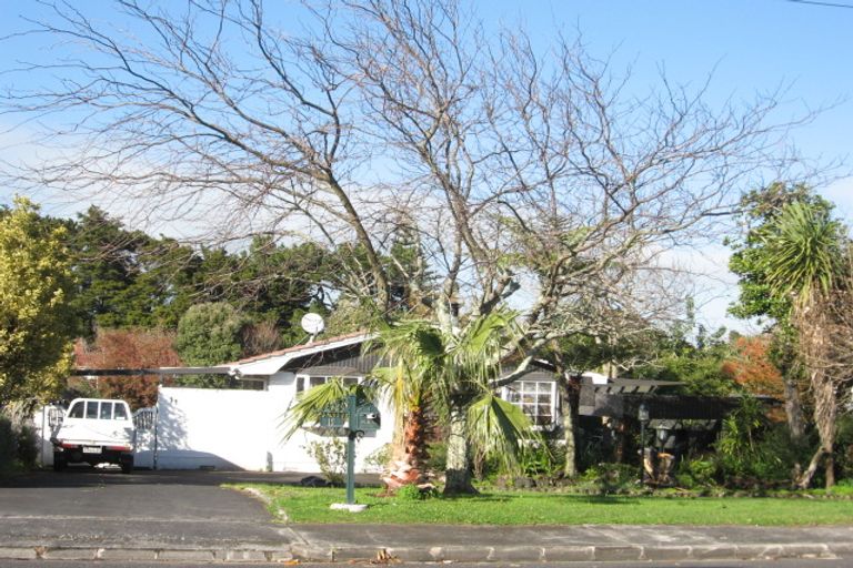 Photo of property in 11 Kelvyn Grove, Hillpark, Auckland, 2102