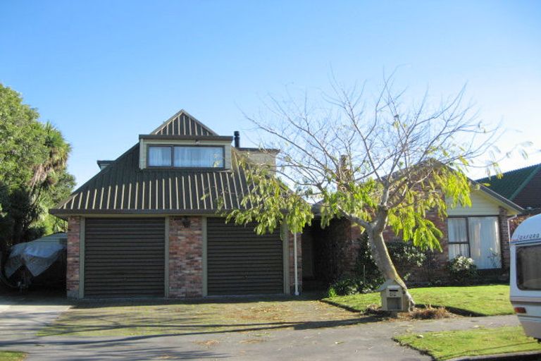 Photo of property in 25 Englefield Road, Belfast, Christchurch, 8051