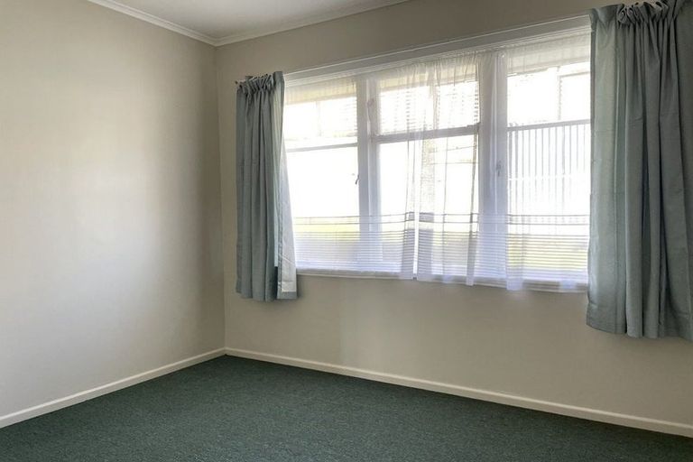 Photo of property in 35 Dunns Street, Silverstream, Upper Hutt, 5019