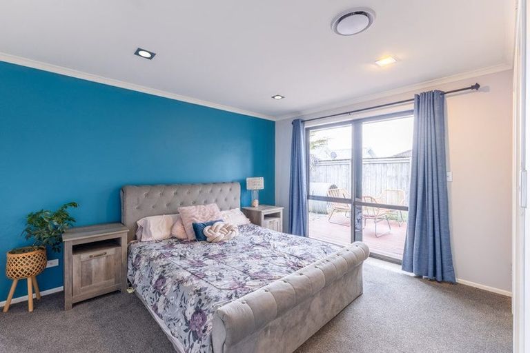 Photo of property in 11 Chatham Place, Rototuna North, Hamilton, 3210