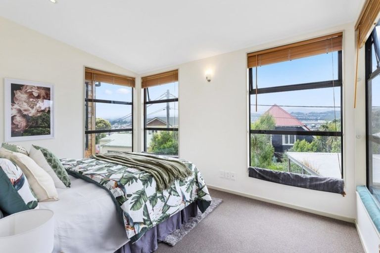 Photo of property in 9c Tavistock Road, Melrose, Wellington, 6023