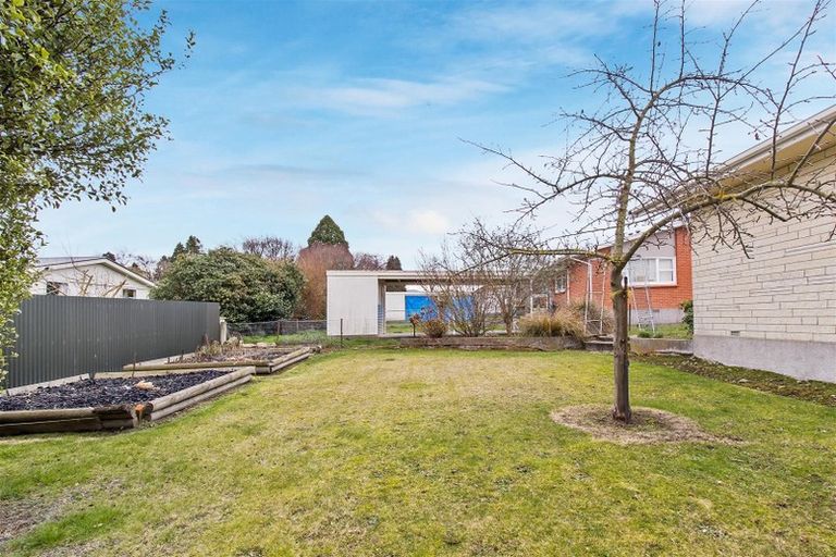 Photo of property in 6 Price Street, Waimate, 7924
