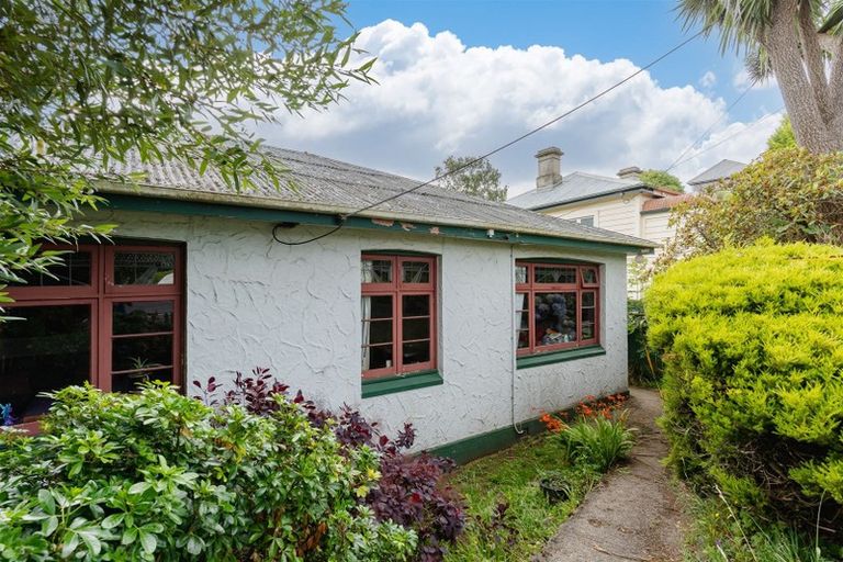 Photo of property in 6 Haywood Street, The Glen, Dunedin, 9011