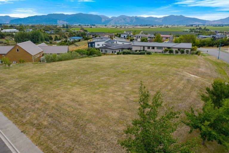 Photo of property in 102 Marlborough Ridge Drive, Fairhall, 7272