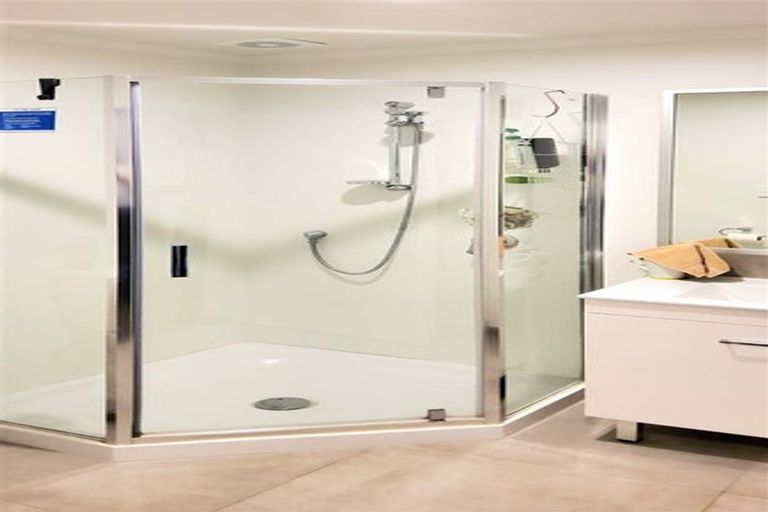 Photo of property in 37 Harore Road, Takanini, 2112