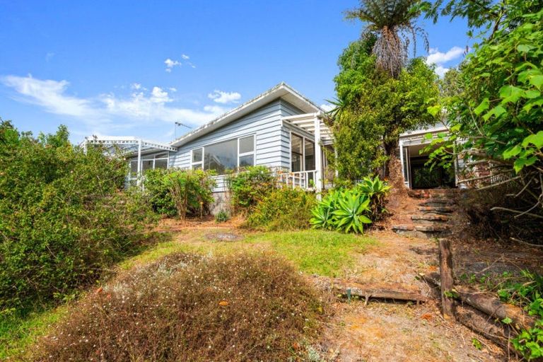Photo of property in 49 Jaemont Avenue, Te Atatu South, Auckland, 0610