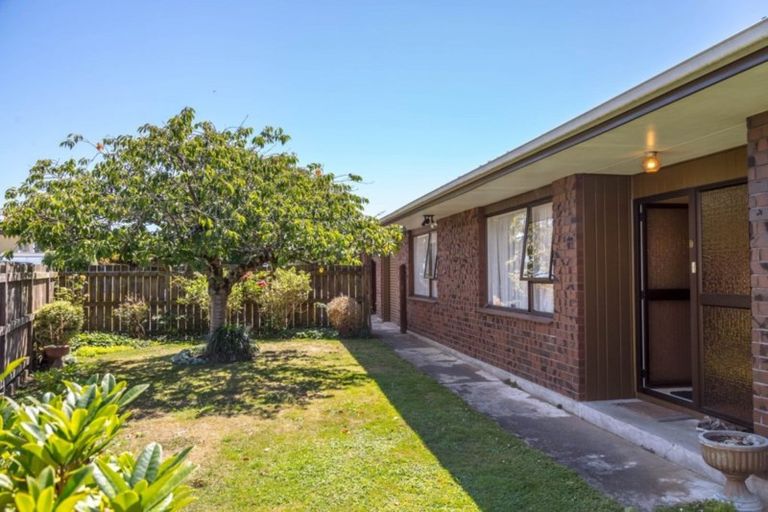 Photo of property in 4 Feist Street, Carterton, 5713