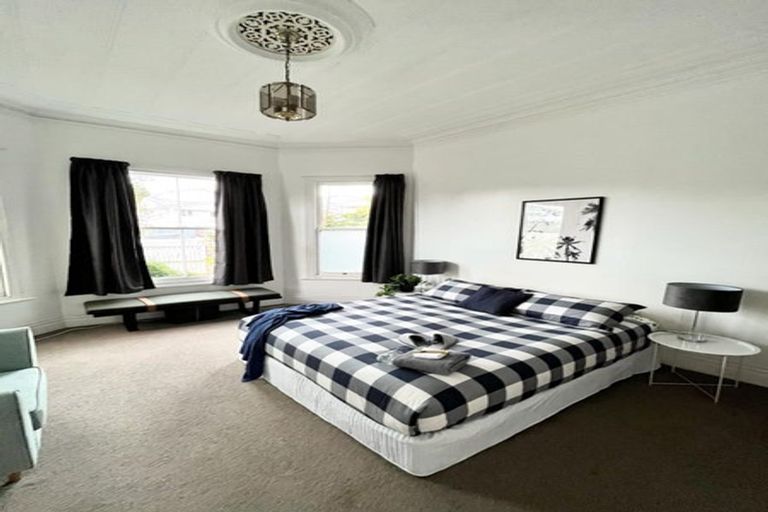 Photo of property in 2/24 West End Road, Herne Bay, Auckland, 1022