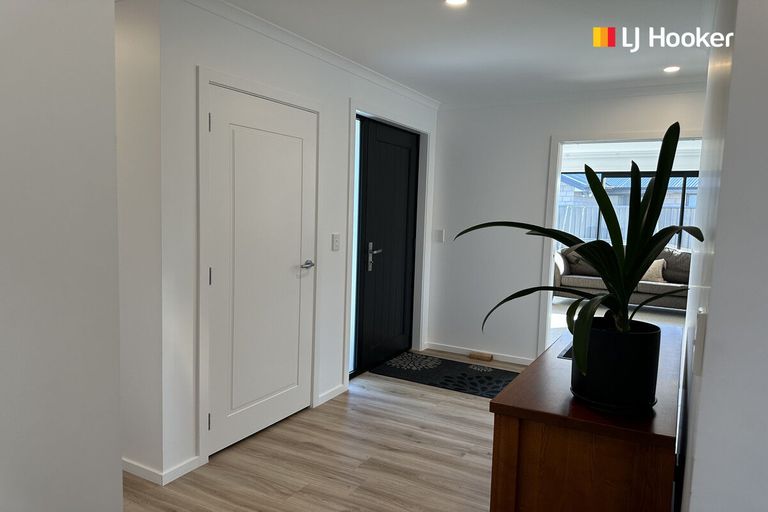 Photo of property in 14 Anderton Crescent, Mosgiel, 9024