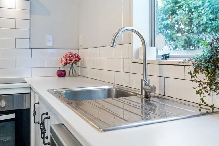 Photo of property in 1/53 Mathesons Road, Phillipstown, Christchurch, 8011