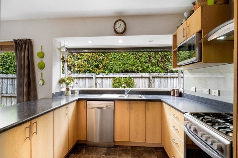 Photo of property in 14 Manahi Place, Woodend, 7610