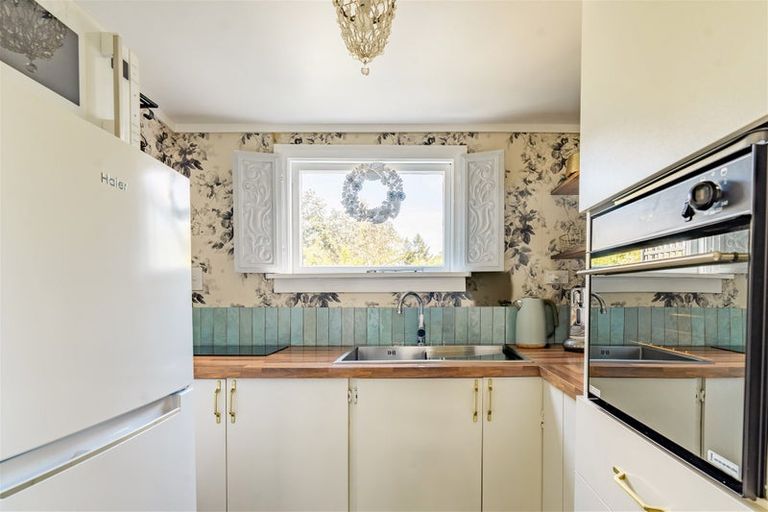 Photo of property in 7 Moore Street, Milton, 9220