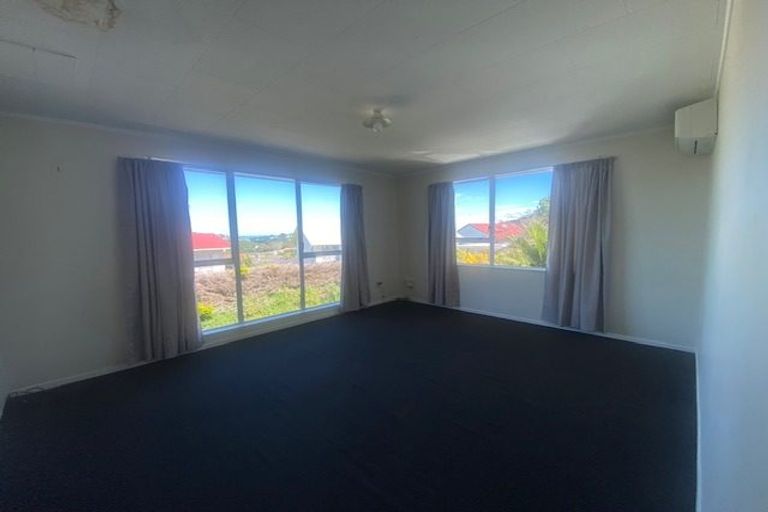 Photo of property in 230a Mitchell Street, Brooklyn, Wellington, 6021