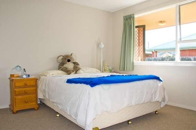 Photo of property in 1/393 Harewood Road, Bishopdale, Christchurch, 8053