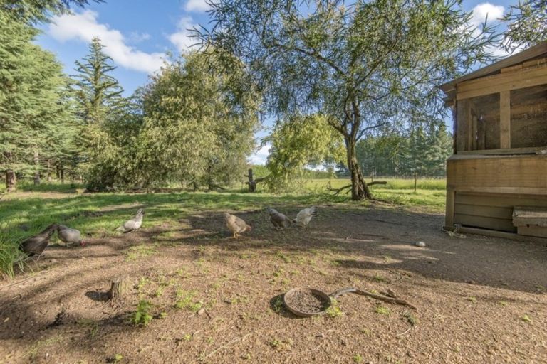 Photo of property in 964 Old West Coast Road, West Melton, Christchurch, 7671