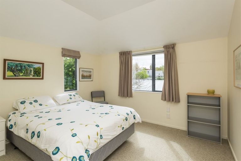 Photo of property in 32a Colombo Street, Cashmere, Christchurch, 8022