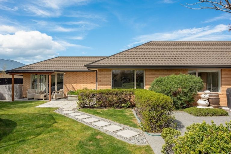 Photo of property in 27 Tremorne Avenue, Blenheim, 7201