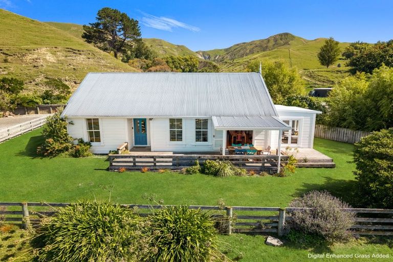 Photo of property in 4c Shoal Beach Road, Aramoana, Omakere, 4271