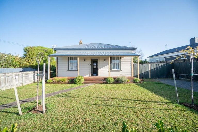 Photo of property in 6 Monckton Street, Feilding, 4702