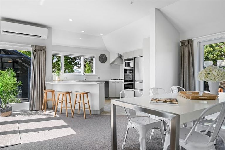 Photo of property in 4 Saint James Avenue, Papanui, Christchurch, 8053