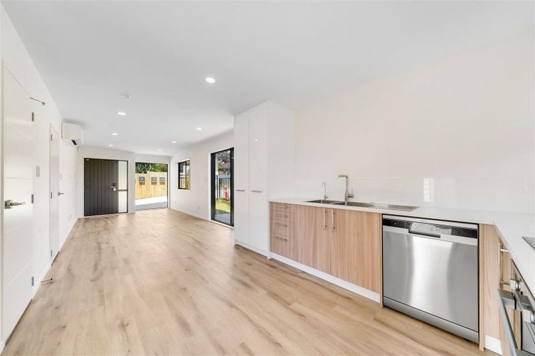 Photo of property in 4/2 Wood Street, Papakura, 2110