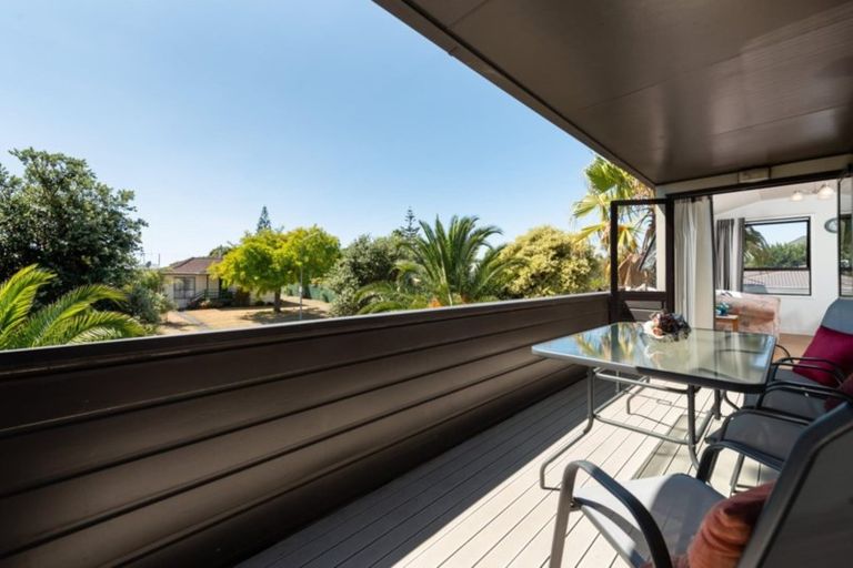 Photo of property in 108 Dickson Road, Papamoa Beach, Papamoa, 3118