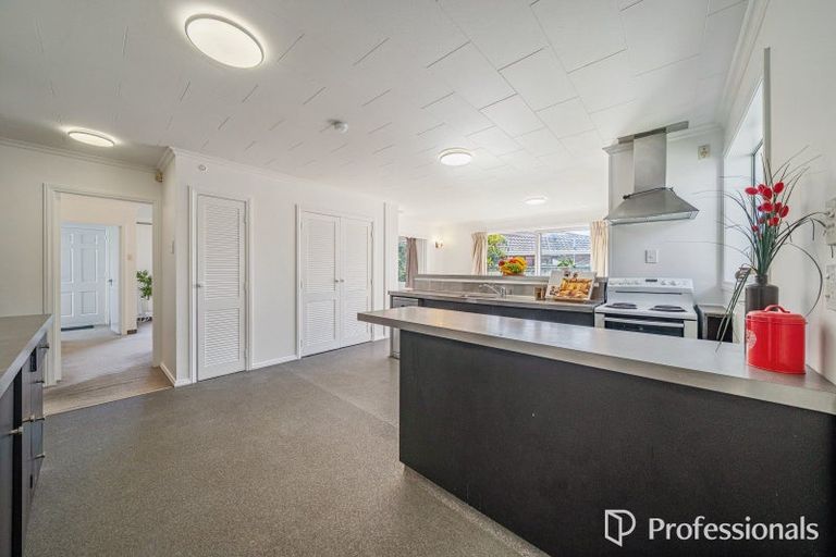 Photo of property in 3a Saint Ronans Avenue, Waterloo, Lower Hutt, 5011