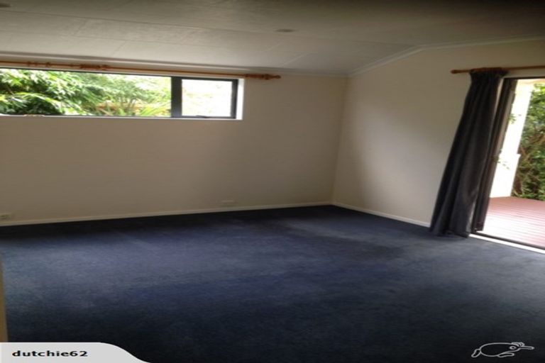 Photo of property in 115 Vipond Road, Stanmore Bay, Whangaparaoa, 0932