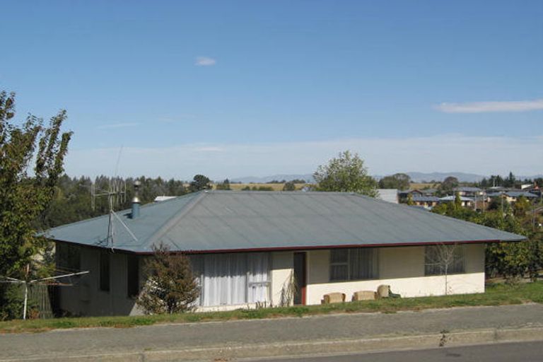 Photo of property in 1 Glenview Terrace, Highfield, Timaru, 7910