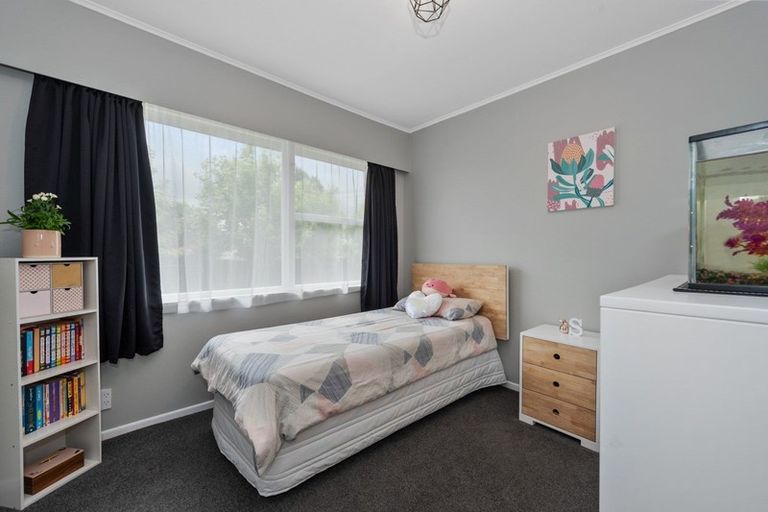 Photo of property in 42 Hendon Road, Fairview Downs, Hamilton, 3214